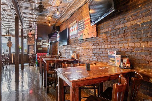 Dining room, Interior, Pendant Lights, Stone Walls, Wood Texture Flooring