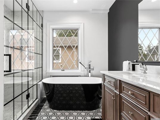 Bathroom, Free Standing Baths, Interior, Recessed Lighting