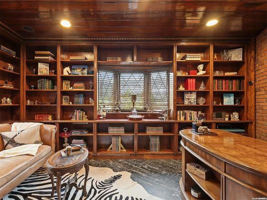 Home Office, Interior, Recessed Lighting, Wooden Ceilings, Wood Texture Flooring