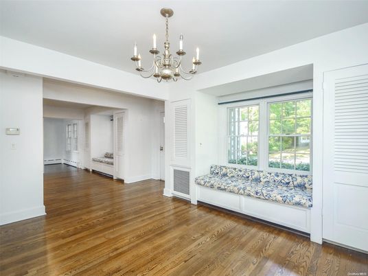 Chandelier, Empty room, Interior, Wood Texture Flooring