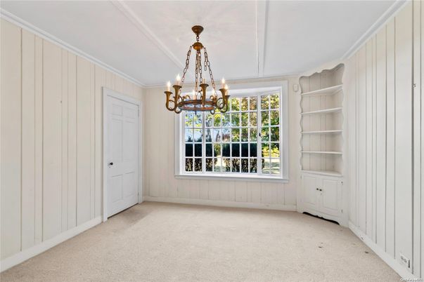 Chandelier, Empty room, Interior