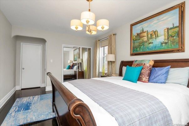 Bedroom, Chandelier, Interior
