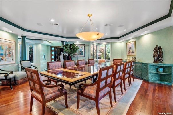 Dining room, Interior, Pendant Lights, Recessed Lighting, Wood Texture Flooring