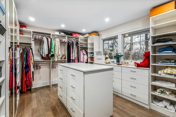 Interior, Recessed Lighting, Walk-in Closets, Wood Texture Flooring