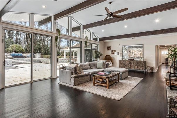 Interior, Living room, Recessed Lighting, Wooden Beams, Wood Texture Flooring