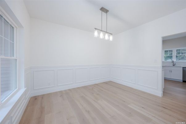 Empty room, Interior, Pendant Lights, Wood Texture Flooring