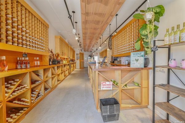 Interior, Pendant Lights, Wine Storage