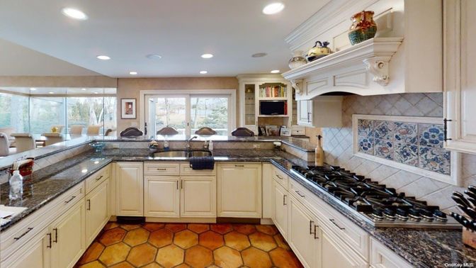 Interior, Kitchen, Recessed Lighting