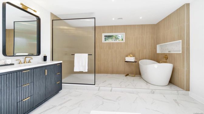 Bathroom, Free Standing Baths, Glass Shower, Interior, Marble, Recessed Lighting