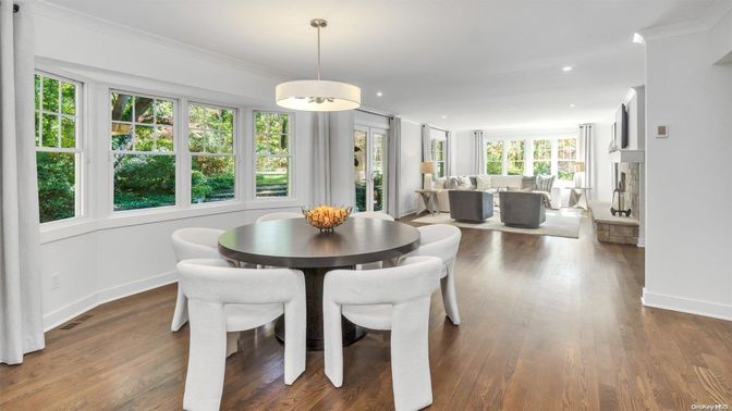 Dining room, Interior, Living room, Pendant Lights, Recessed Lighting, Wood Texture Flooring