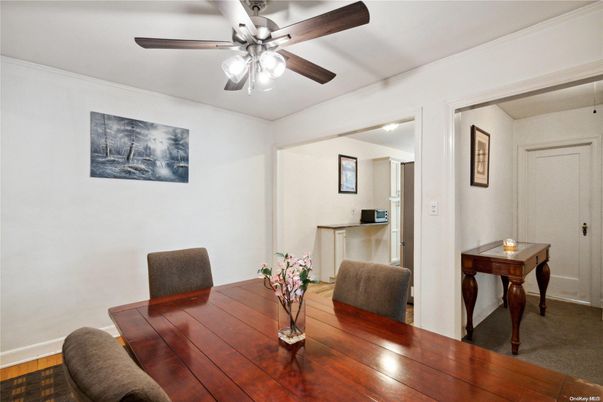 Dining room, Interior