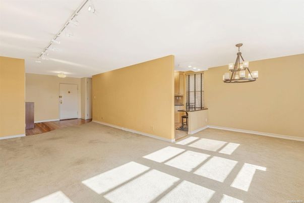 Chandelier, Empty room, Interior, Recessed Lighting, Wood Texture Flooring
