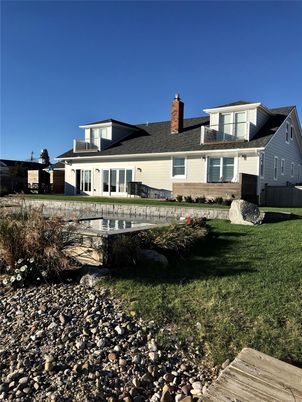 Backyard, Exterior, Facade, American Foursquare