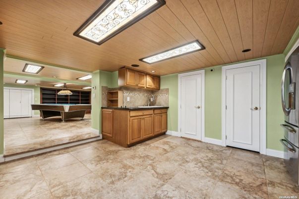 Interior, Kitchen, Recessed Lighting, Wooden Ceilings