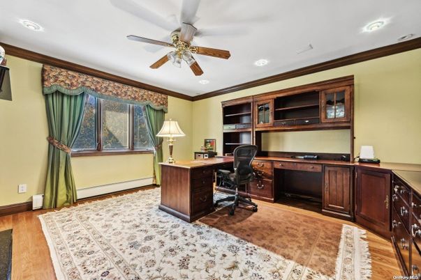 Home Office, Interior, Recessed Lighting, Wood Texture Flooring