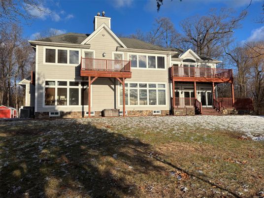 Backyard, Exterior, Facade, Queen Anne Victorian
