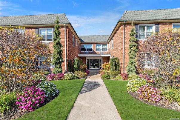 Exterior, Facade, Brick Facade, Tudor Revival