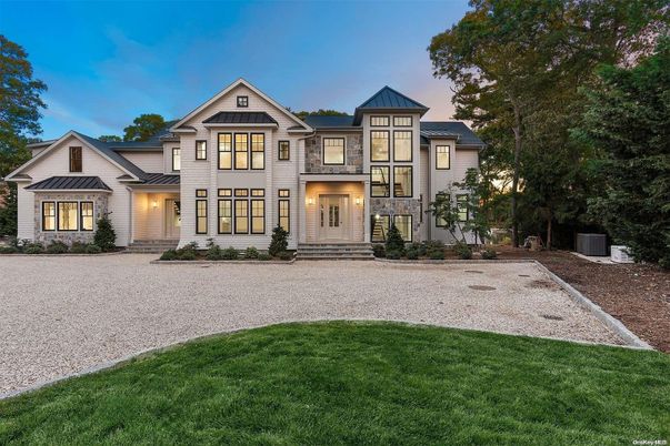 Backyard, Exterior, Facade, Farmhouse