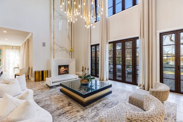 Fireplace, Interior, Living room, Marble Walls, Pendant Lights, Recessed Lighting
