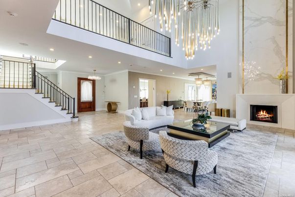 Chandelier, Fireplace, Interior, Living room, Pendant Lights, Recessed Lighting