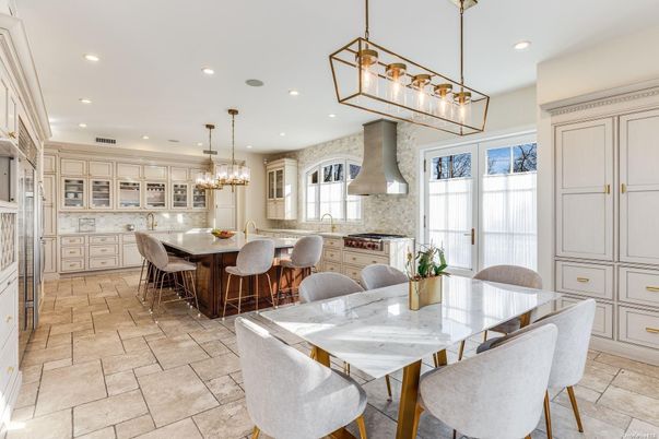 Chandelier, Dining room, Interior, Kitchen, Pendant Lights, Recessed Lighting