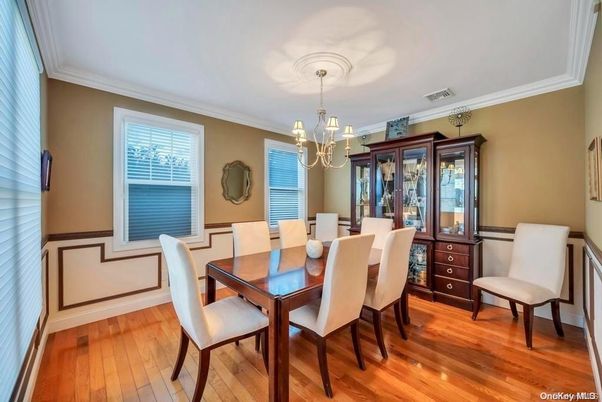 Chandelier, Dining room, Interior, Wood Texture Flooring