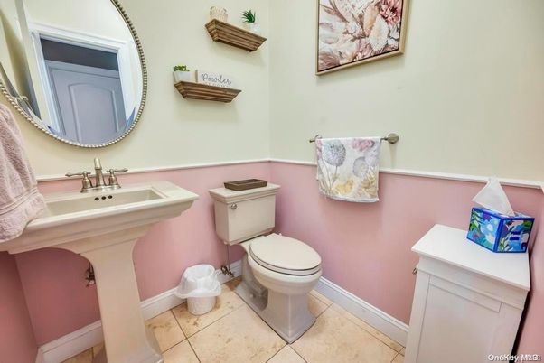 Bathroom, Interior