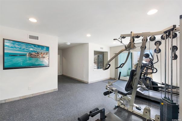Fitness Equipment, Interior, Recessed Lighting