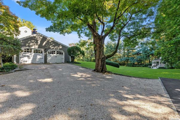 Backyard, Detached Garage, Exterior