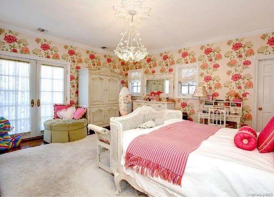 Bedroom, Interior, Pendant Lights