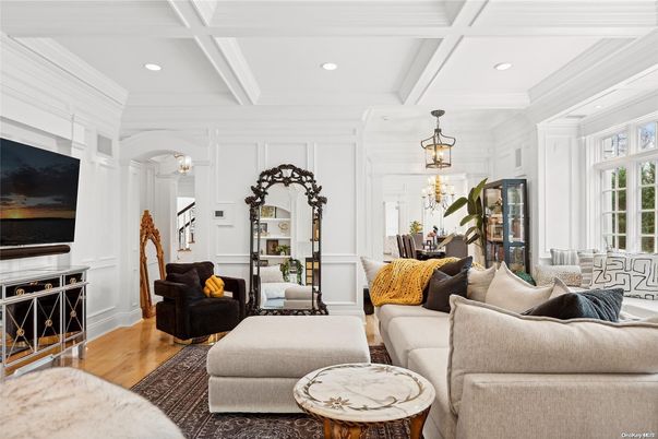 Dining room, Interior, Living room, Pendant Lights, Recessed Lighting, Wood Texture Flooring