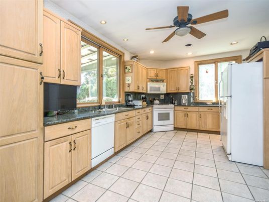 Interior, Kitchen, Recessed Lighting