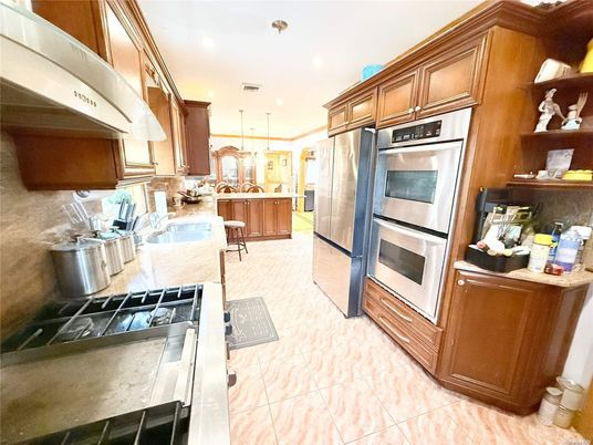 Interior, Kitchen, Pendant Lights, Recessed Lighting, Stainless Steel Appliances