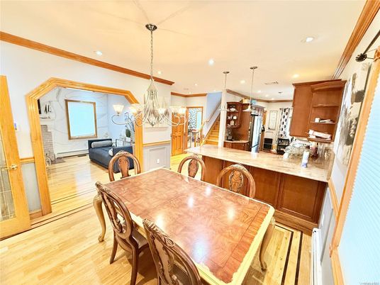 Chandelier, Dining room, Interior, Kitchen, Pendant Lights, Recessed Lighting, Wood Texture Flooring
