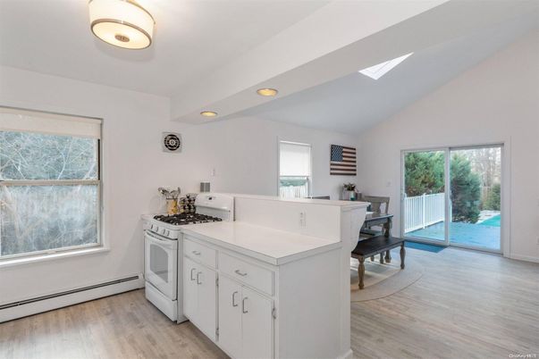 Dining room, Interior, Kitchen, Recessed Lighting, Wood Texture Flooring