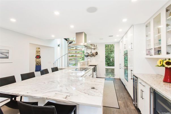 Dining room, Interior, Kitchen, Recessed Lighting, Wood Texture Flooring