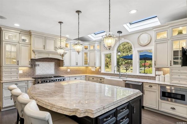 Chandelier, Interior, Kitchen, Pendant Lights, Recessed Lighting, Stainless Steel Appliances, Wood Texture Flooring