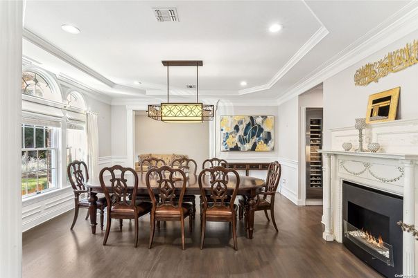 Dining room, Fireplace, Interior, Pendant Lights, Recessed Lighting, Wood Texture Flooring