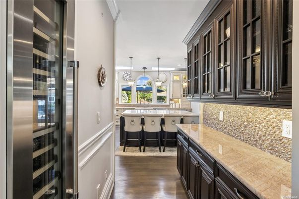 Interior, Kitchen, Pendant Lights, Wood Texture Flooring