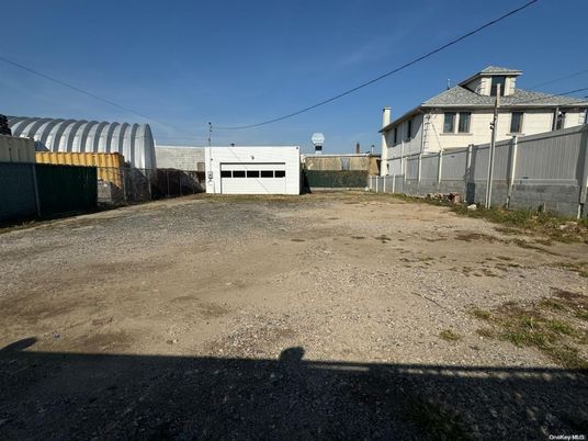 Backyard, Detached Garage, Exterior