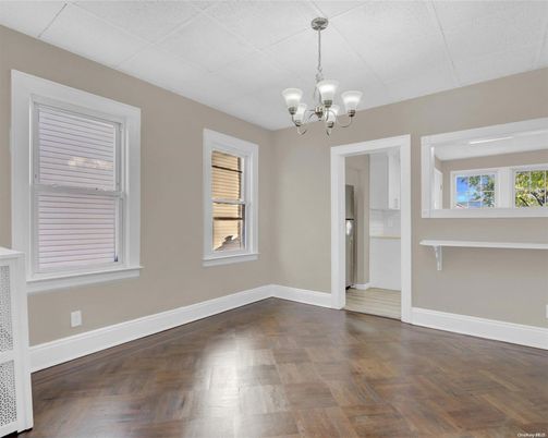 Chandelier, Empty room, Interior, Wood Texture Flooring