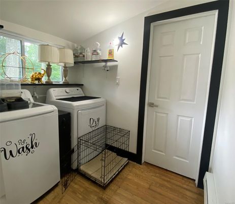 Interior, Washer, Wood Texture Flooring