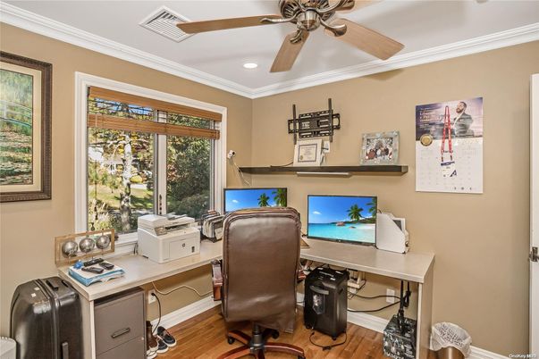 Home Office, Interior, Recessed Lighting, Wood Texture Flooring
