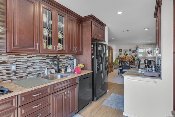 Dining room, Interior, Kitchen, Recessed Lighting, Wood Texture Flooring