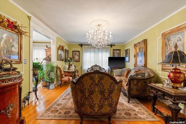 Chandelier, Dining room, Interior, Living room, Wood Texture Flooring