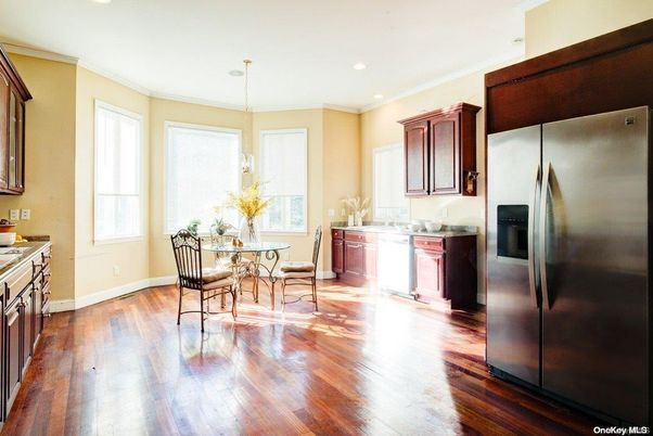 Dining room, Interior, Kitchen, Pendant Lights, Recessed Lighting, Wood Texture Flooring