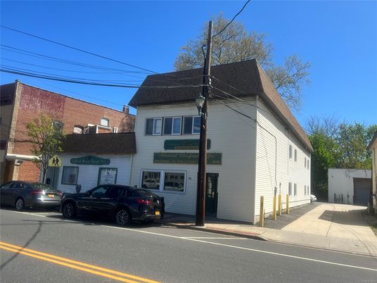 Exterior, Facade, None