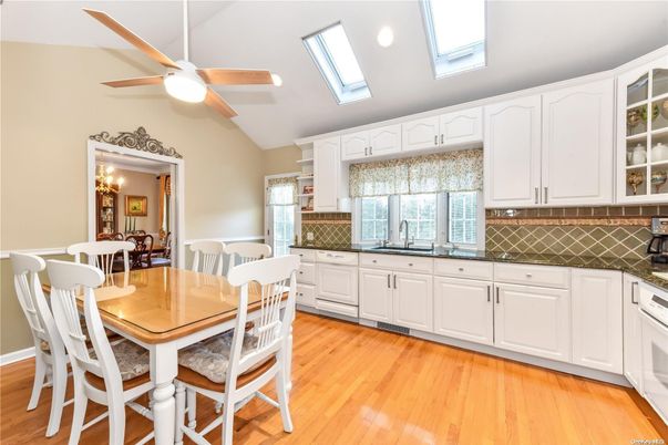 Dining room, Interior, Kitchen, Recessed Lighting, Wood Texture Flooring