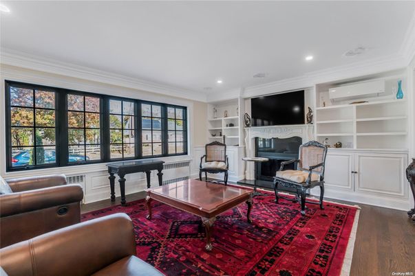 Game Room, Interior, Living room, Piano, Recessed Lighting, Wood Texture Flooring