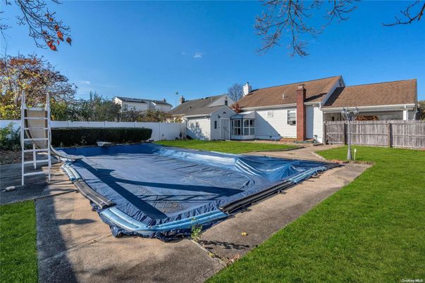 Backyard, Exterior, Playground